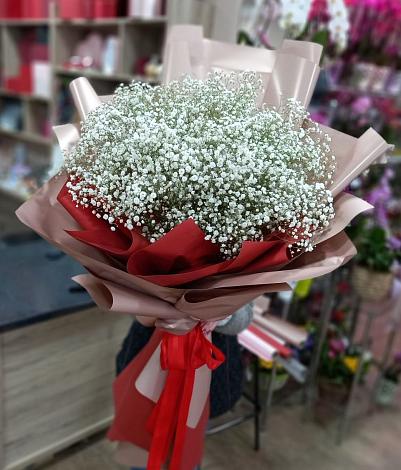 Букет цветов из: Гипсофила в Черноисточинске