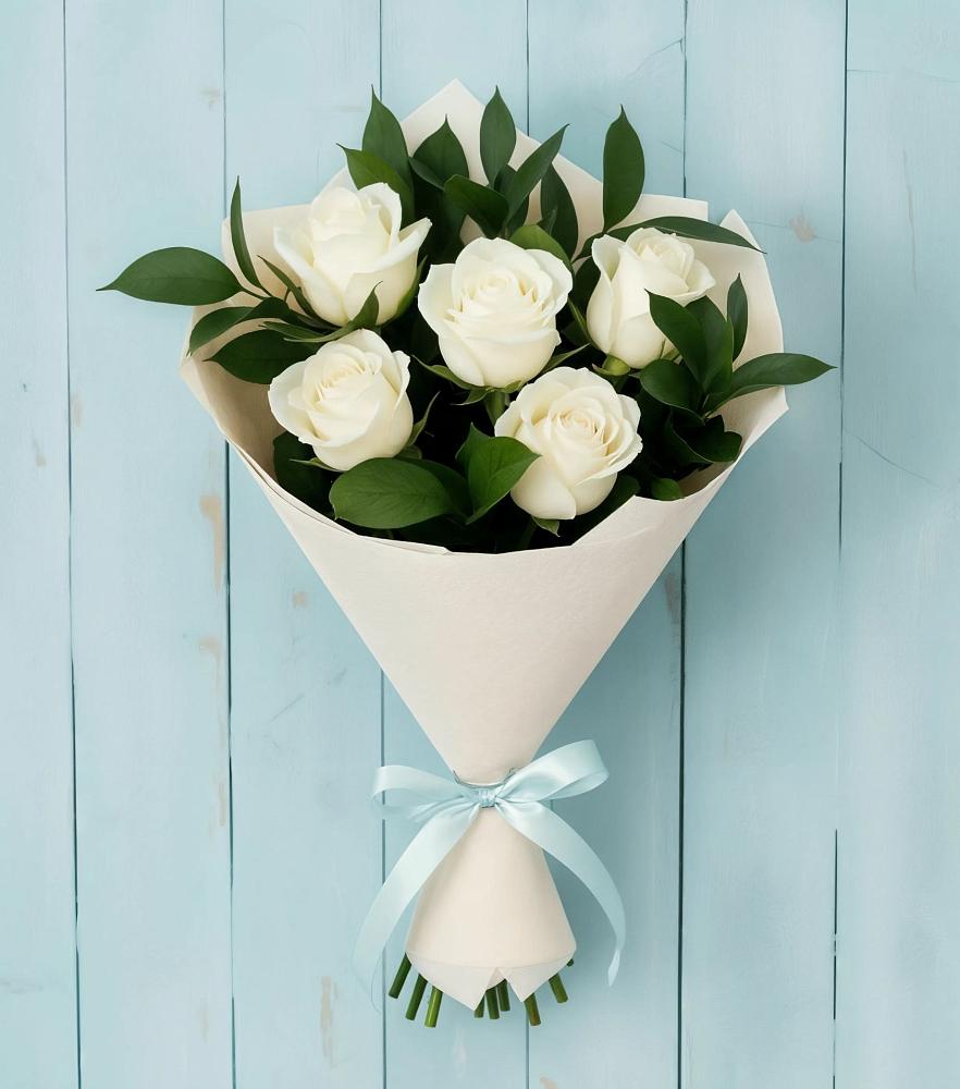 Букет цветов из: Розы в Черноисточинске