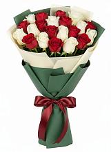 Букет Микс из красных и белых роз #REPLACE_PRED# Черноисточинске