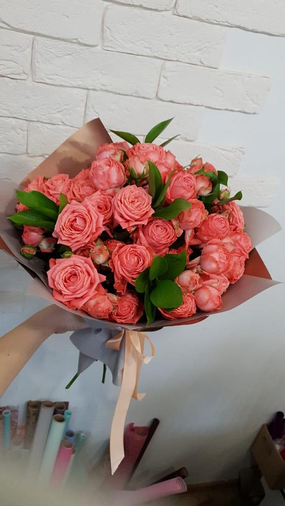 Букет цветов из: Розы в Черноисточинске