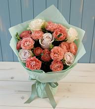 Букет цветов из:  Розы в Черноисточинске