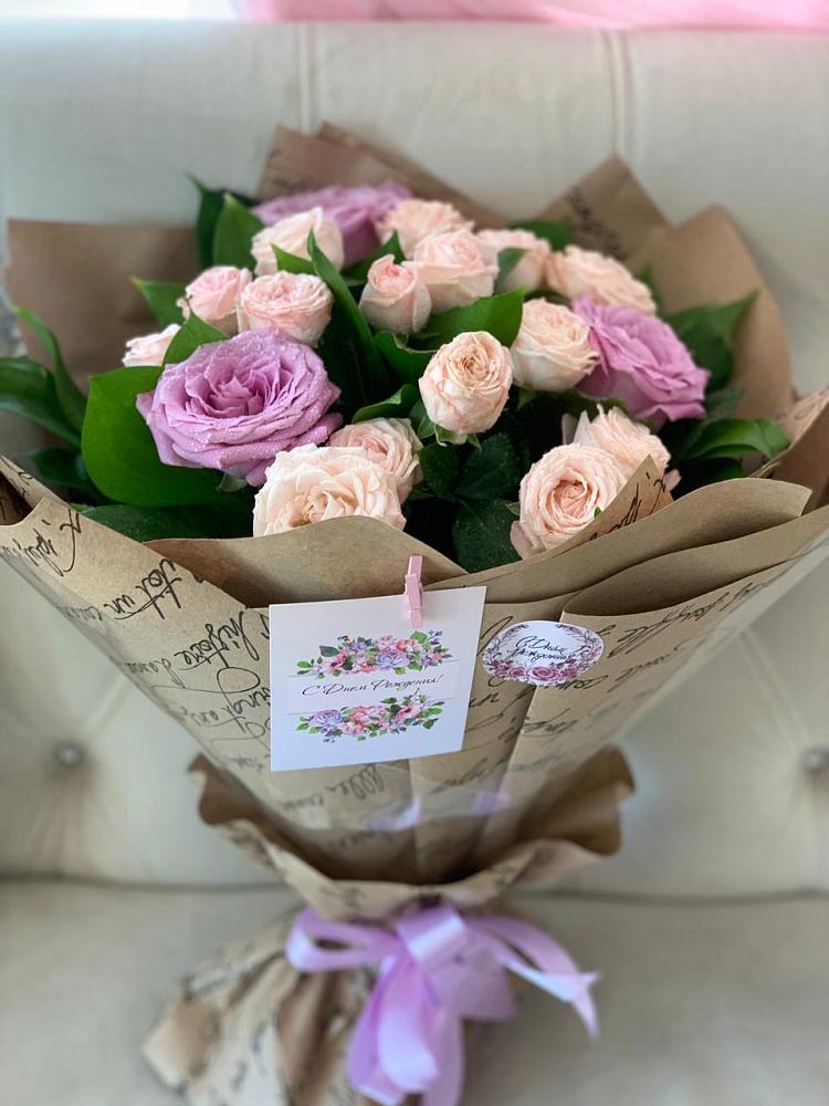 Букет цветов из: Розы в Черноисточинске