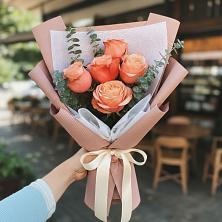 Букет цветов из:  Розы в Черноисточинске