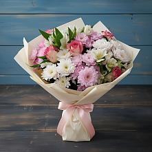 Букет цветов из:  Хризантемы, Альстромерии и Розы в Черноисточинске