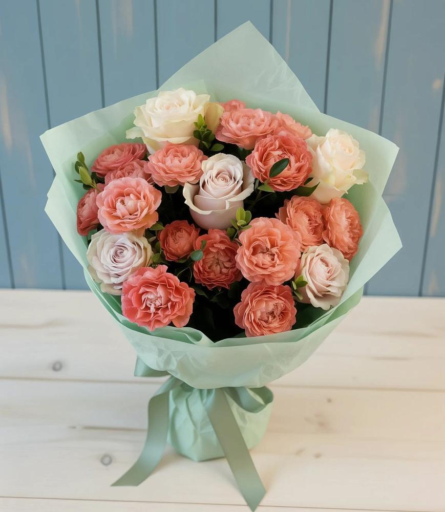 Букет цветов из: Розы в Черноисточинске