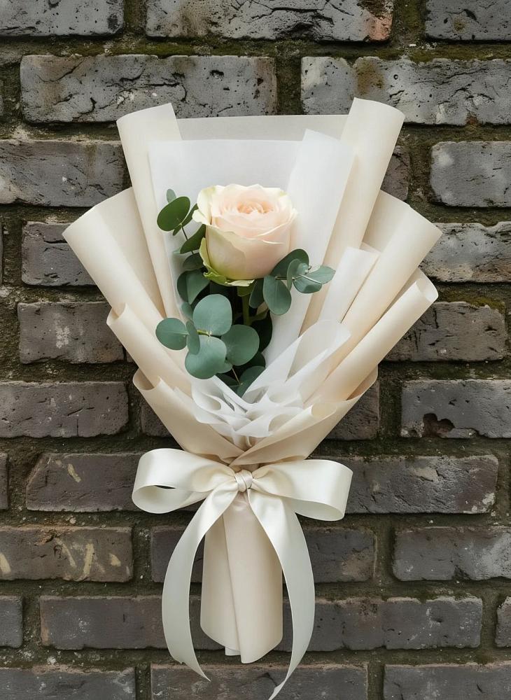 Букет цветов из: Розы в Черноисточинске