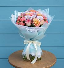 Букет цветов из:  Хризантемы и Розы в Черноисточинске