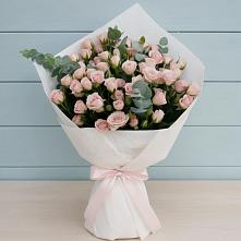 Букет цветов из:  Розы в Черноисточинске