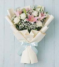 Букет цветов из:  Лилии в Черноисточинске