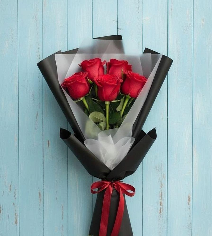 Букет цветов из: Розы в Черноисточинске