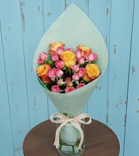 Букет цветов из:  Розы в Черноисточинске